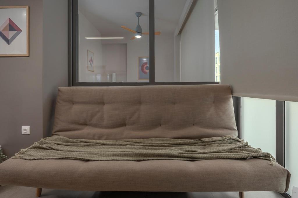 Antigonidon Square 5 Apartment *